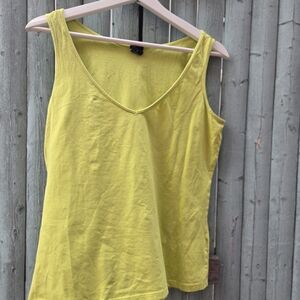 GAP Stretch V-Neck Sleeveless Tank Neon Minimal Everyday Top - Medium